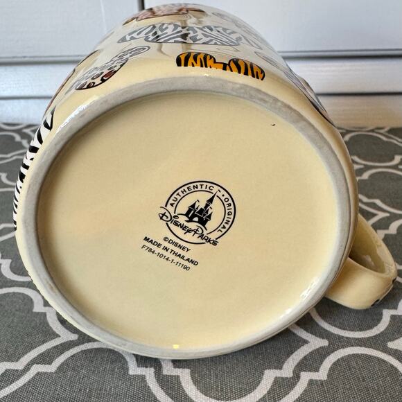 Disney Parks Mug Mickey Mouse Animal Kingdom Print Coffee Cup Tea Kitchen - Picture 2 of 8